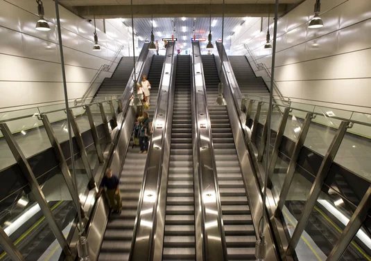 Bringing sustainable lighting to vienna’s public transport network